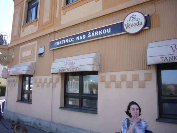 Hostinec nad Šárkou